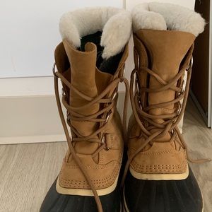 Sorel winter snow boots